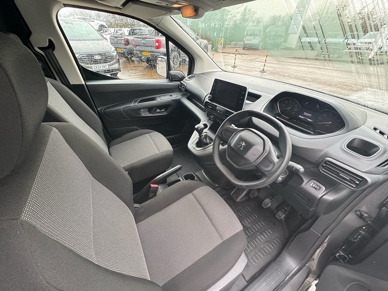 Used Peugeot Partner 2023 for sale - 76784335: Photo 24