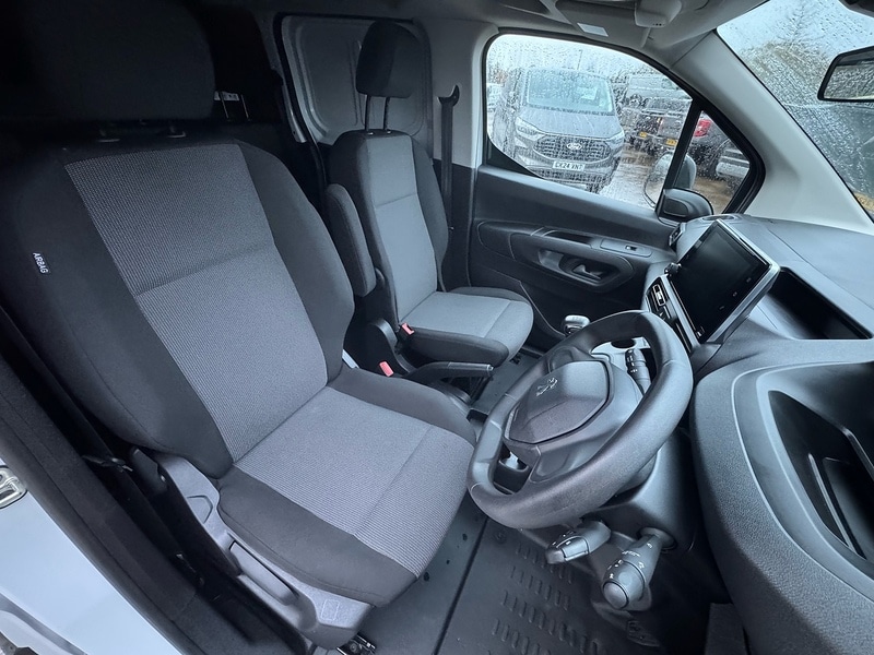 Used Peugeot Partner 2023 for sale - 76496950: Photo 25