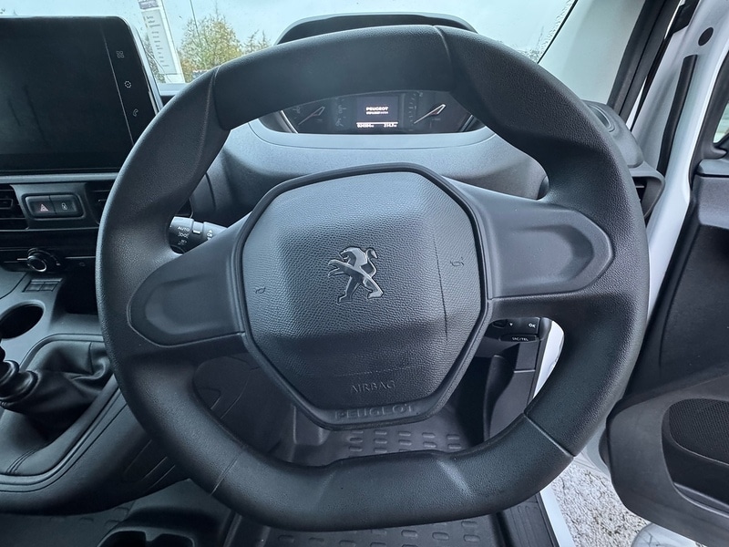 Used Peugeot Partner 2023 for sale - 76496950: Photo 26