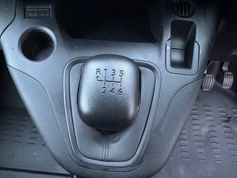 Used Peugeot Partner 2023 for sale - 76496950: Photo 30