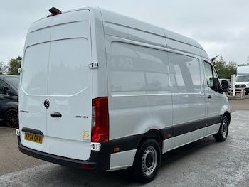 Used Mercedes-Benz Sprinter 2024 for sale - 78458978: Photo
