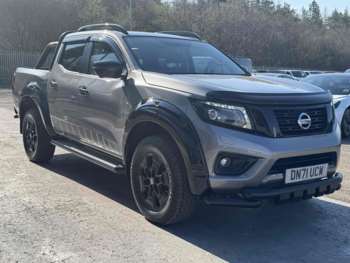 Used Nissan Navara 2021 for sale - 74247537: Photo