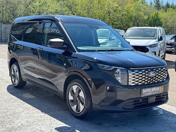 Used Ford E-Transit Courier 2025 for sale - 78436832: Photo