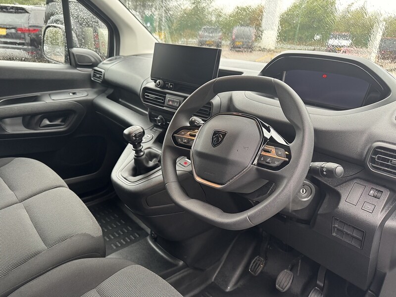 Used Peugeot Partner 2024 for sale - 76163672: Photo 2