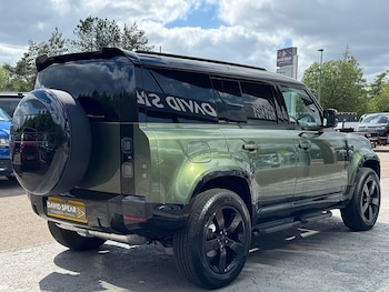 Used Land Rover Defender 2026 for sale - 78557942: Photo