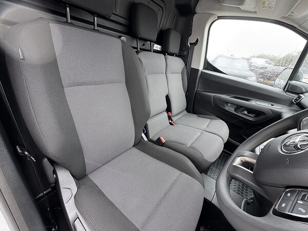 Used Toyota ProAce 2022 for sale - 75986739: Photo 23