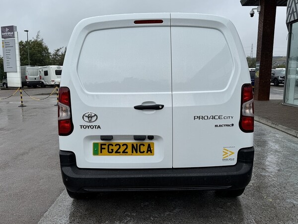 Used Toyota ProAce 2022 for sale - 75986739: Photo 7