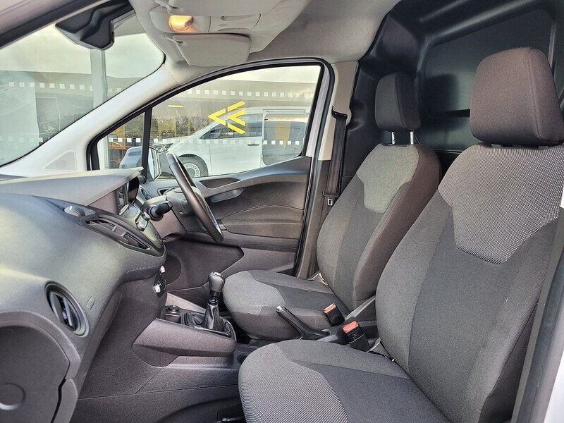 Used Ford Transit Courier 2022 for sale - 76396606: Photo 11