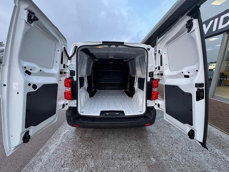 Used Vauxhall Vivaro 2023 for sale - 76536265: Photo 9