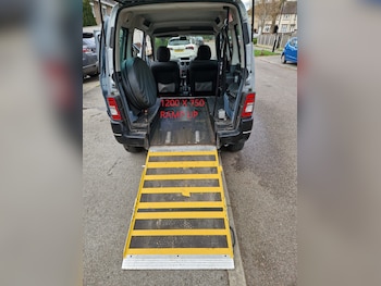 Used Peugeot Partner 2009 for sale - 78251516: Photo