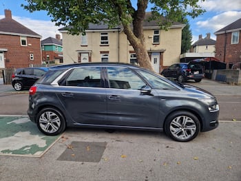 Used Citroen C4 Picasso 2016 for sale - 79617778: Photo