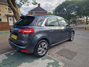 Used Citroen C4 Picasso 2016 for sale - 79617778: Photo