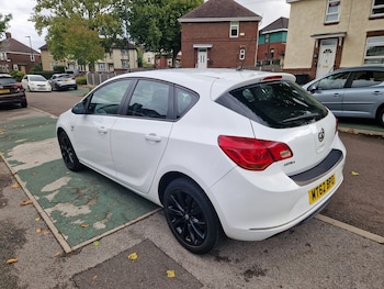 Used Vauxhall Astra 2012 for sale - 75912500: Photo