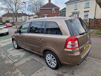 Used Vauxhall Zafira 2013 for sale - 77047866: Photo