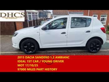 Used Dacia Sandero 2015 for sale - 74963148: Photo