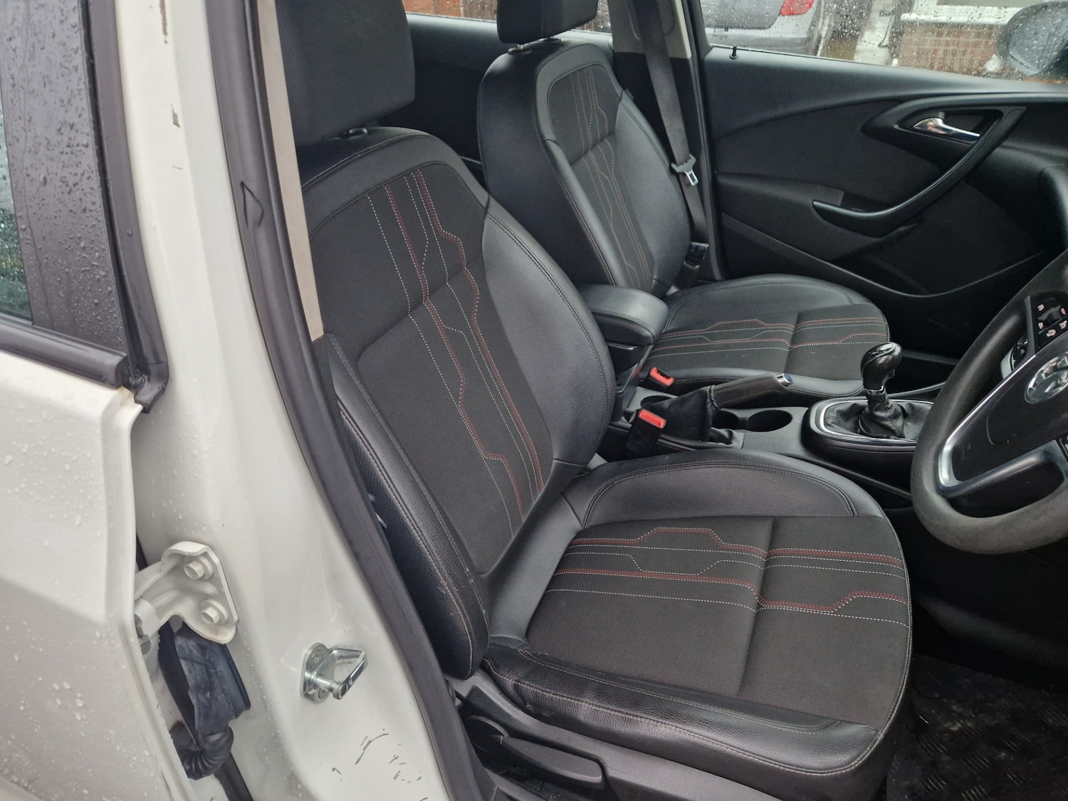 Used Vauxhall Astra 2012 for sale - 77151566: Photo 11