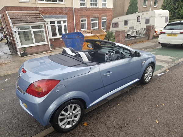 Used Vauxhall Tigra 2006 for sale - 76198598: Photo 14