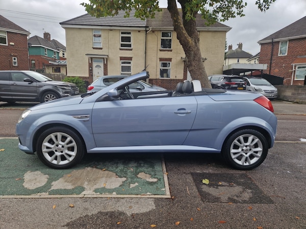 Used Vauxhall Tigra 2006 for sale - 76198598: Photo 15