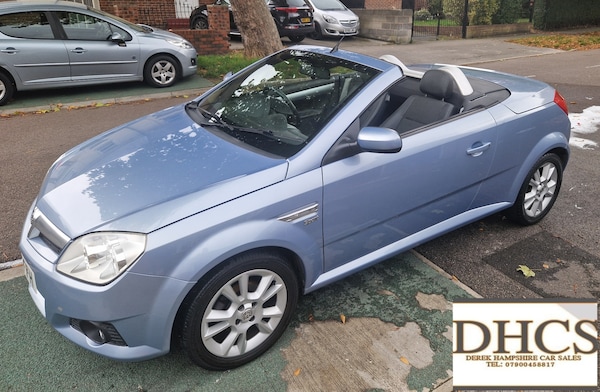Used Vauxhall Tigra 2006 for sale - 76198598: Photo 3