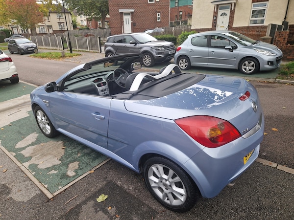 Used Vauxhall Tigra 2006 for sale - 76198598: Photo 5
