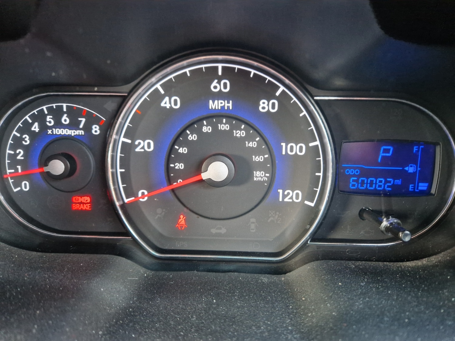 Used Hyundai i10 2011 for sale - 76807746: Photo 15