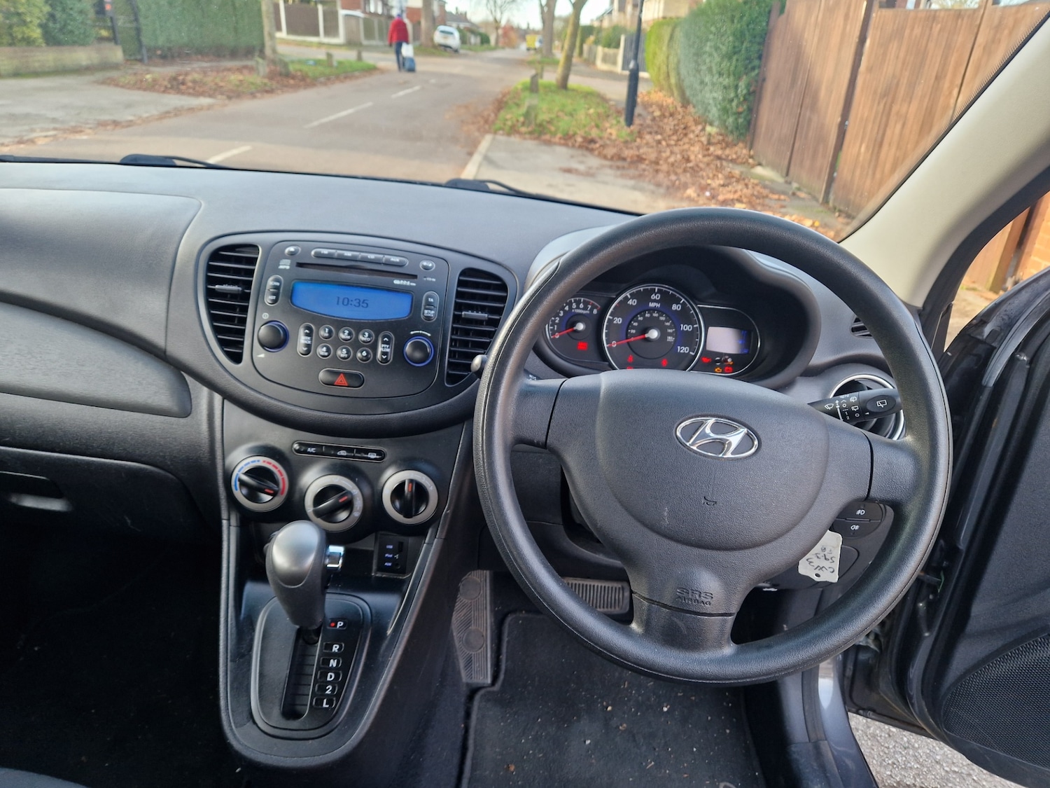 Used Hyundai i10 2011 for sale - 76807746: Photo 2