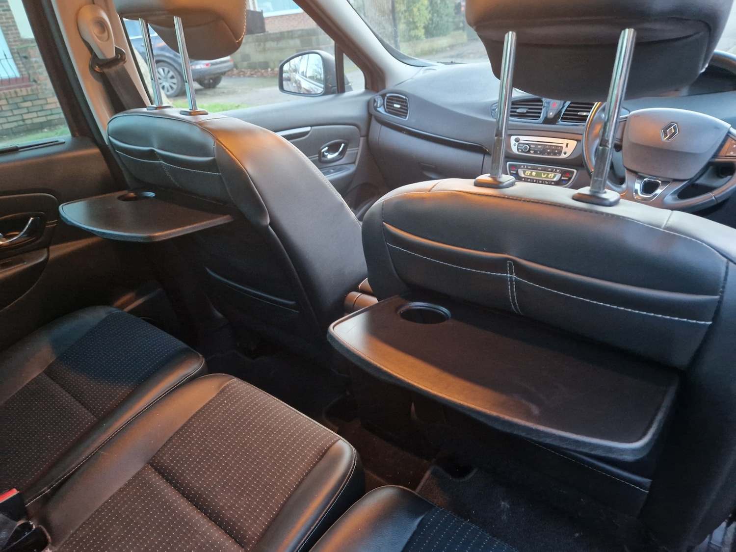 Used Renault Scenic 2015 for sale - 77264729: Photo 15