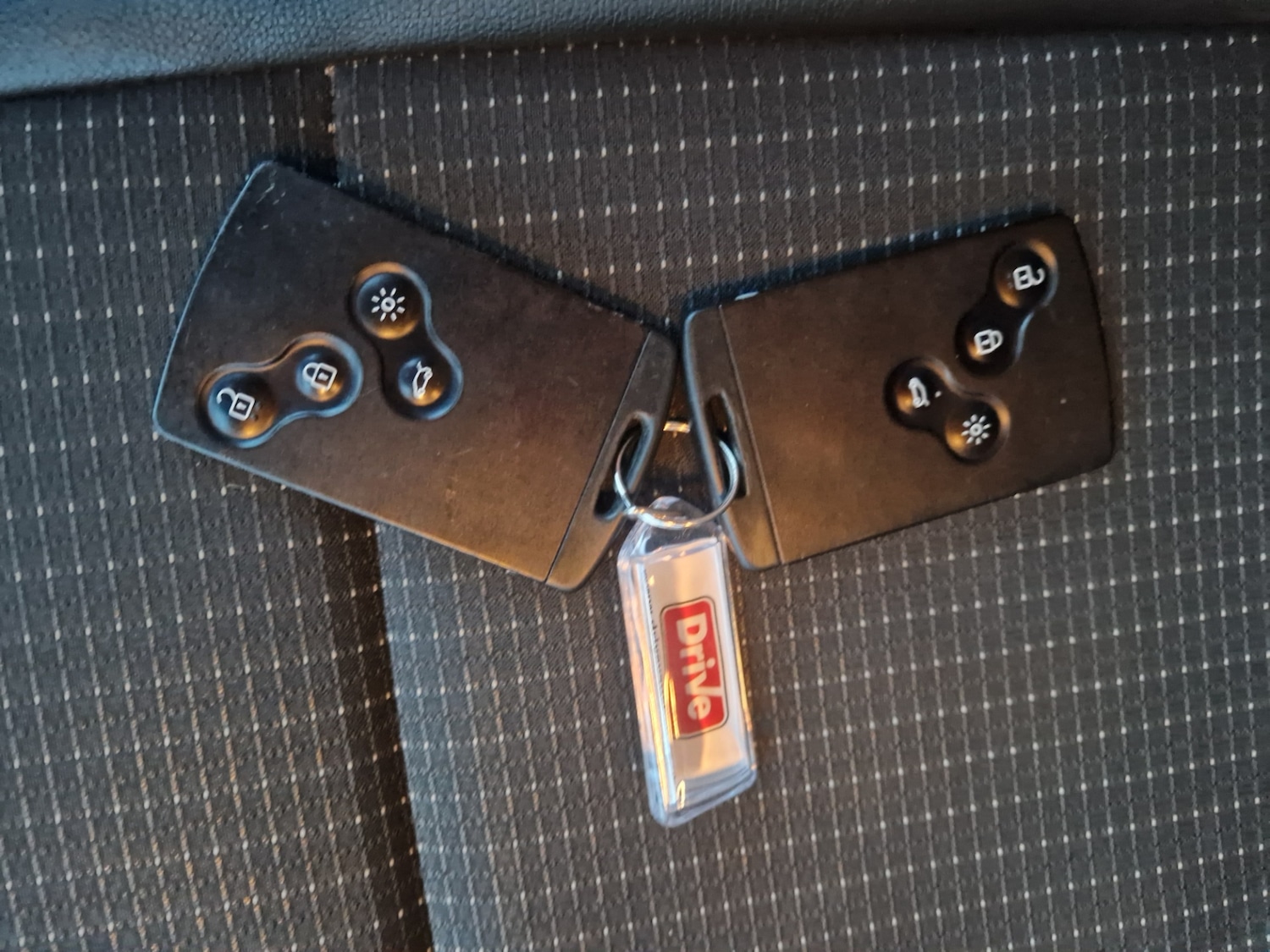 Used Renault Scenic 2015 for sale - 77264729: Photo 17