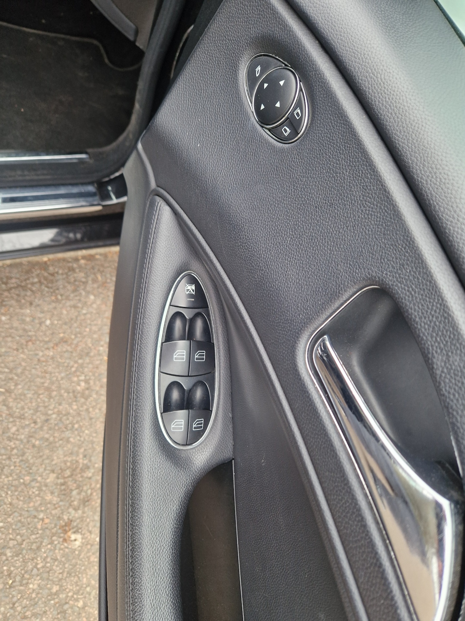 Used Mercedes-Benz CLS 2007 for sale - 77997628: Photo 12