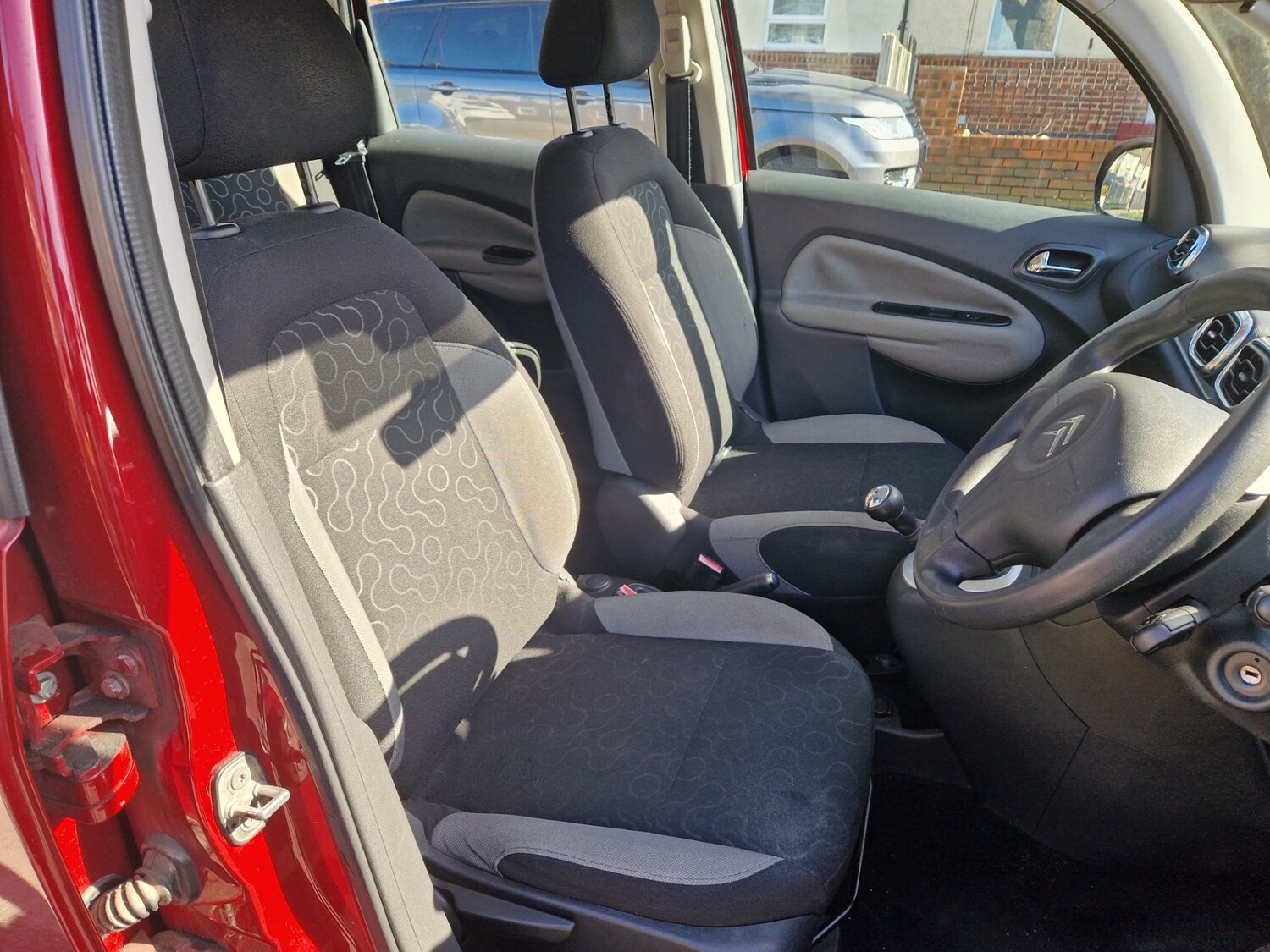 Used Citroen C3 Picasso 2012 for sale - 78226000: Photo 11