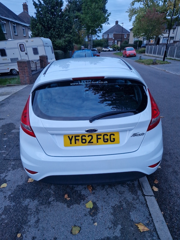 Used Ford Fiesta 2012 for sale - 76244630: Photo 11