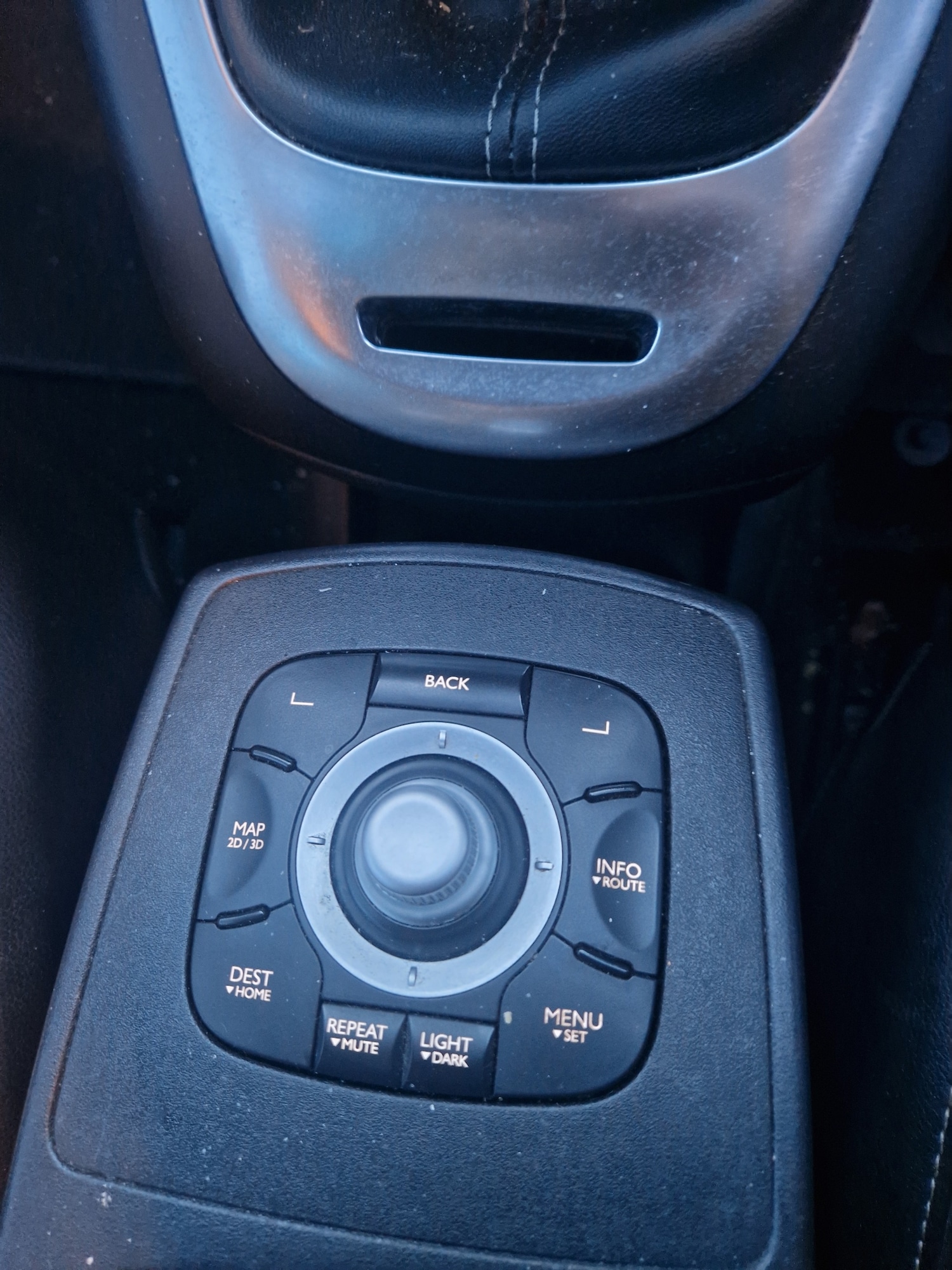 Used Renault Scenic 2015 for sale - 77692208: Photo 18