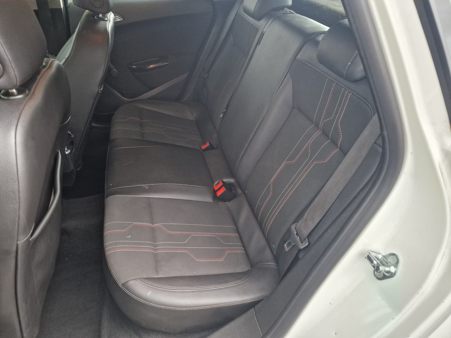 Used Vauxhall Astra 2012 for sale - 76088967: Photo 12