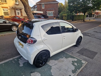 Used Toyota AYGO 2014 for sale - 79395446: Photo