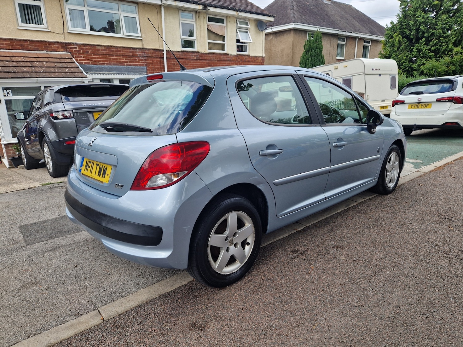 Used Peugeot 207 2011 for sale - 76365195: Photo 8