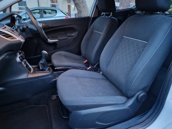 Used Ford Fiesta 2012 for sale - 76082378: Photo 12