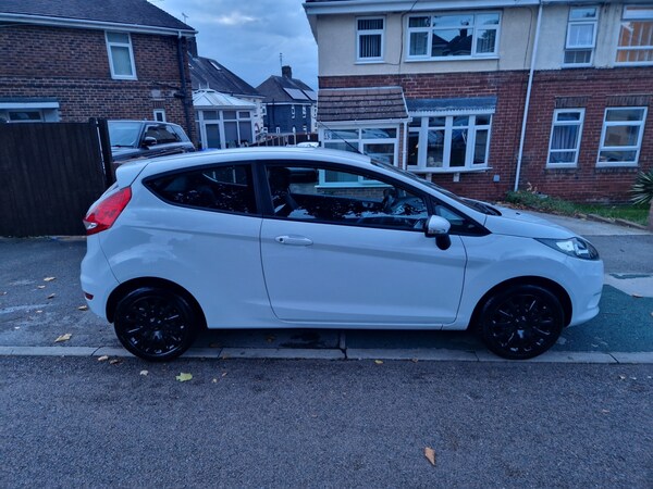 Used Ford Fiesta 2012 for sale - 76082378: Photo 8
