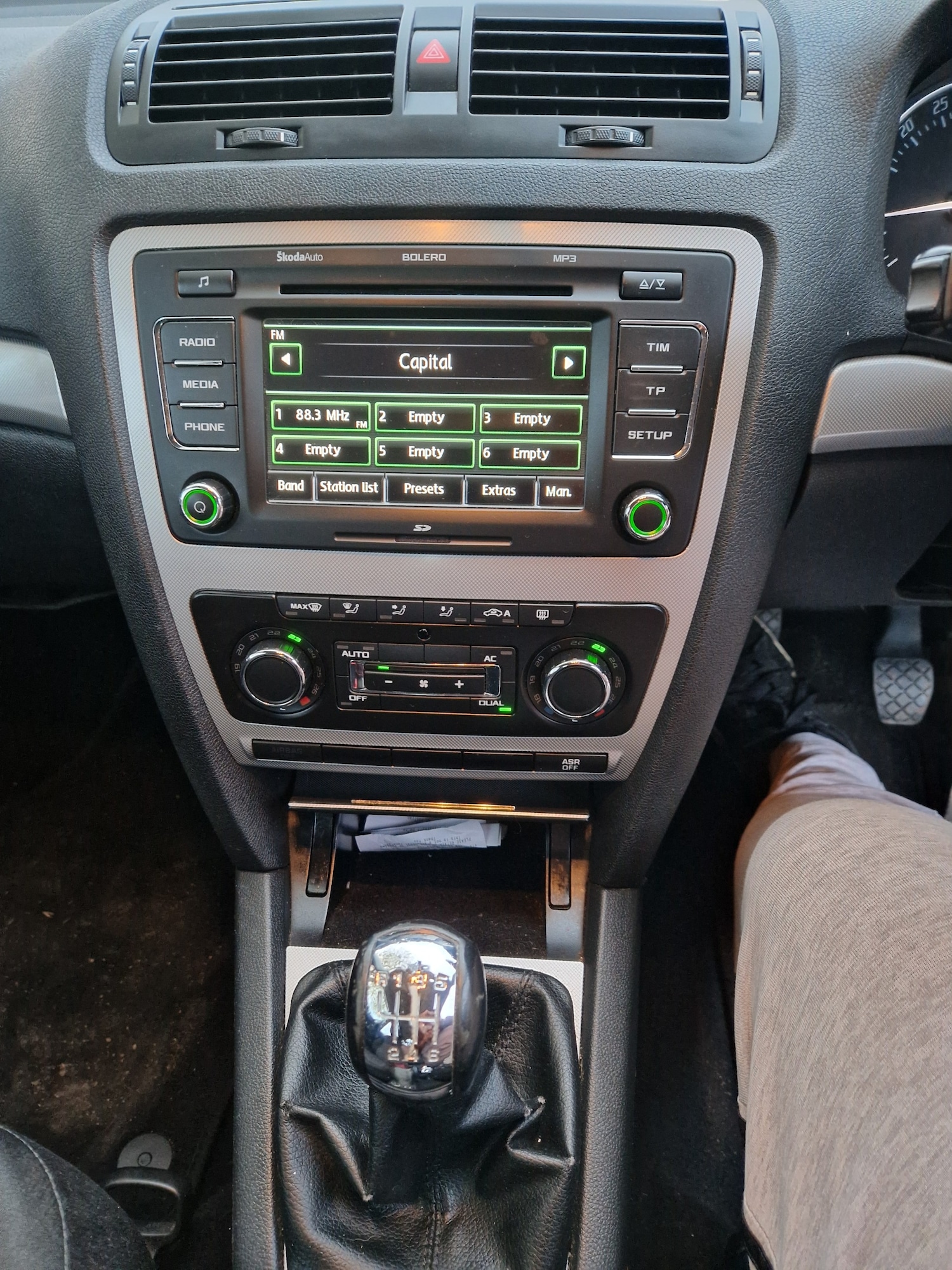 Used Skoda Octavia 2010 for sale - 76518117: Photo 15