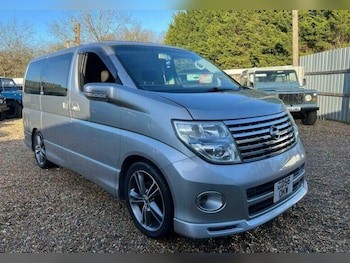 Used Nissan Elgrand undefined for sale - 79261238: Photo
