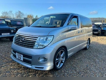 Used Nissan Elgrand undefined for sale - 79261238: Photo