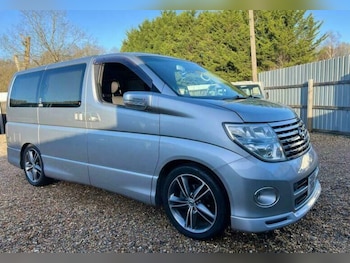 Used Nissan Elgrand undefined for sale - 79261238: Photo
