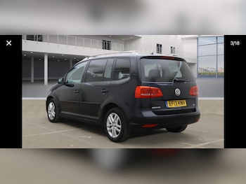 Used Volkswagen Touran 2013 for sale - 76669283: Photo