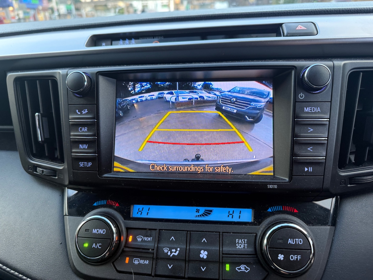 Used Toyota RAV4 2016 for sale - 77165065: Photo 11