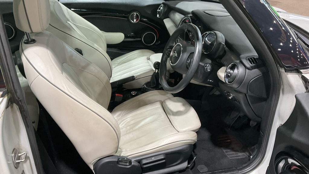 Used MINI Hatch 2017 for sale - 76792669: Photo 7