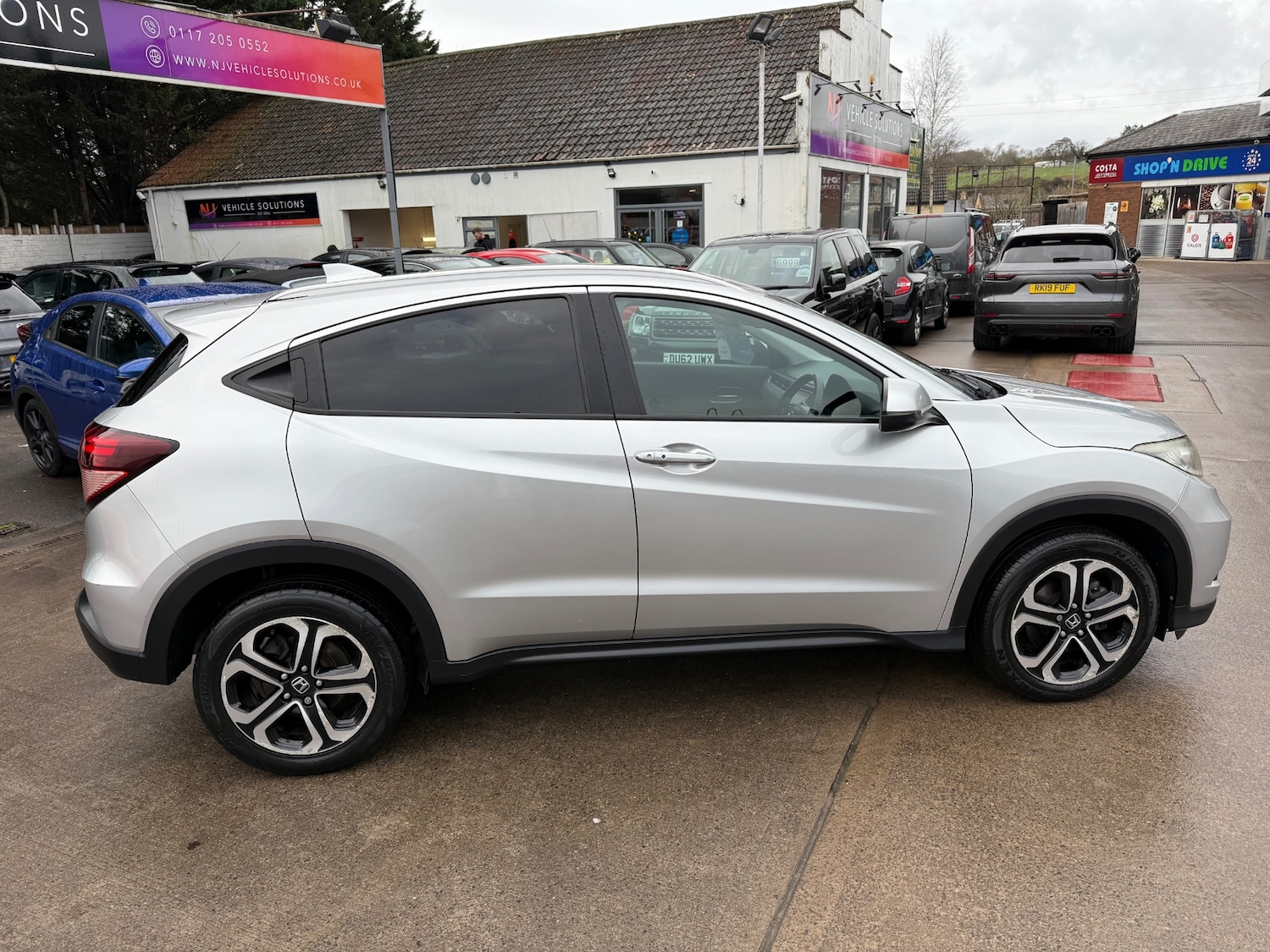 Used Honda HR-V 2016 for sale - 76817484: Photo 6