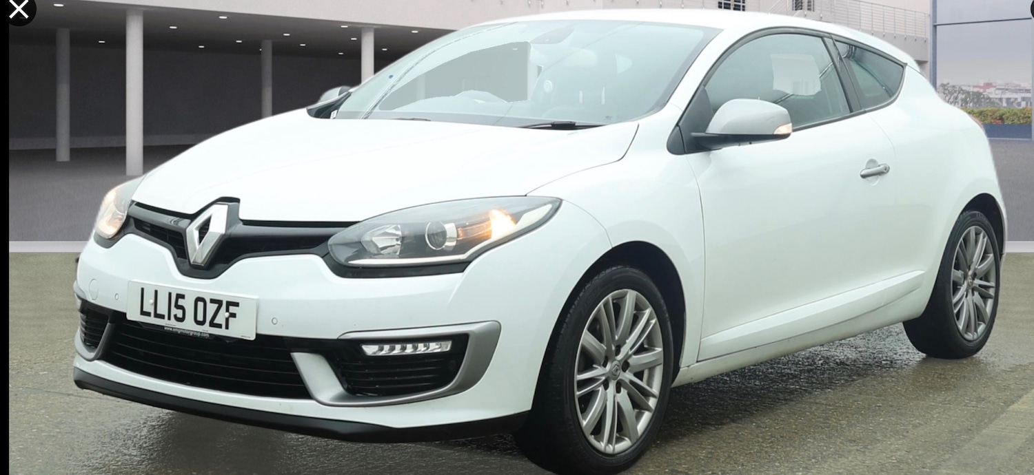 Used Renault Megane 2015 for sale - 77519459: Photo 2
