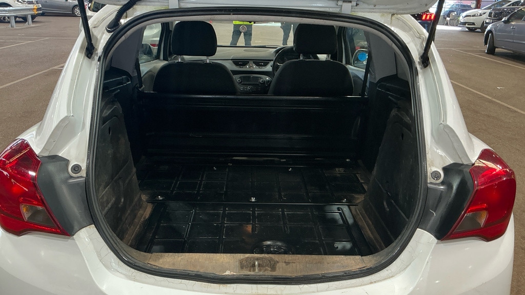 Used Vauxhall Corsa 2015 for sale - 78040557: Photo 7