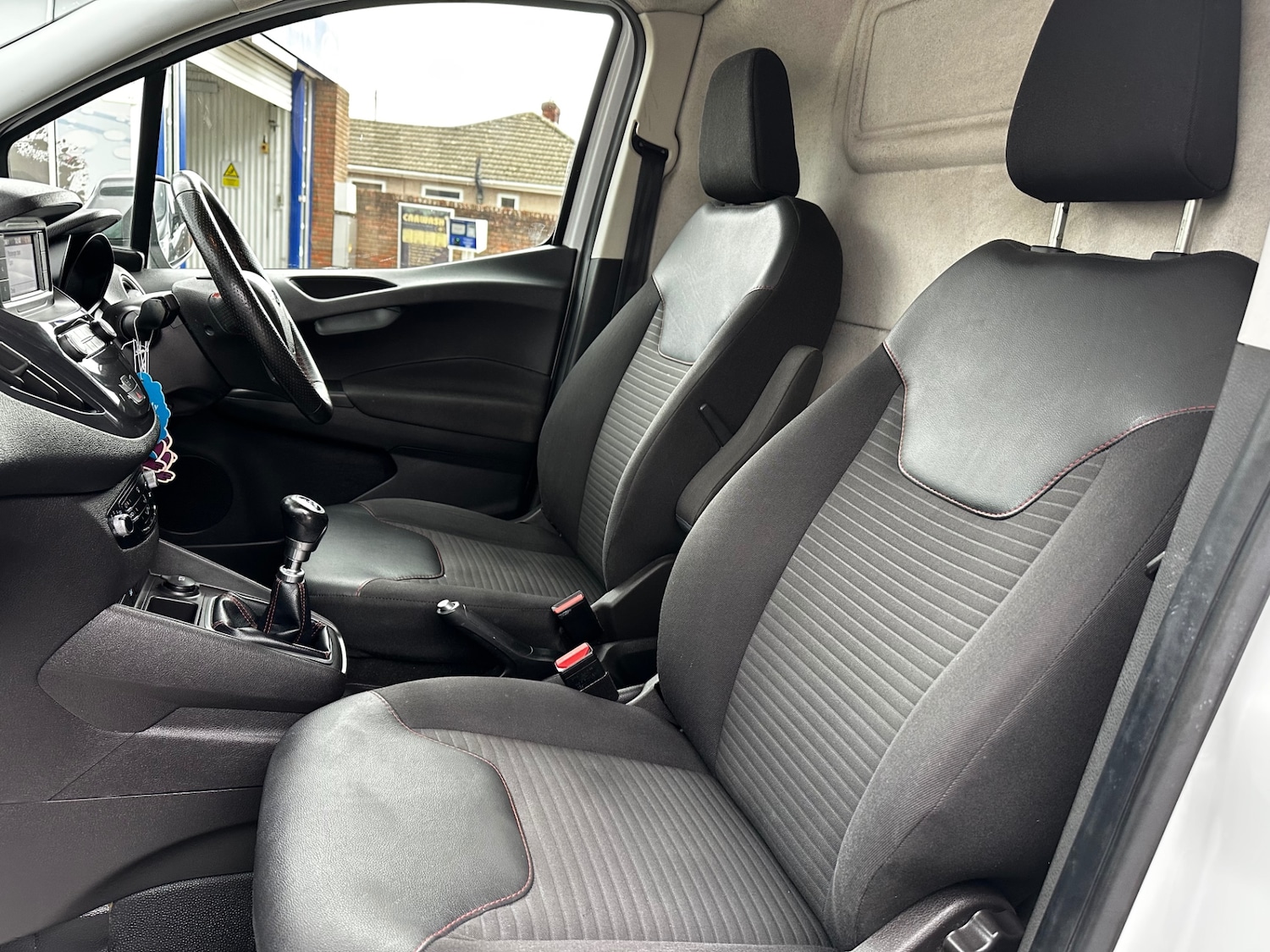 Used Ford Transit Courier 2019 for sale - 76287004: Photo 13