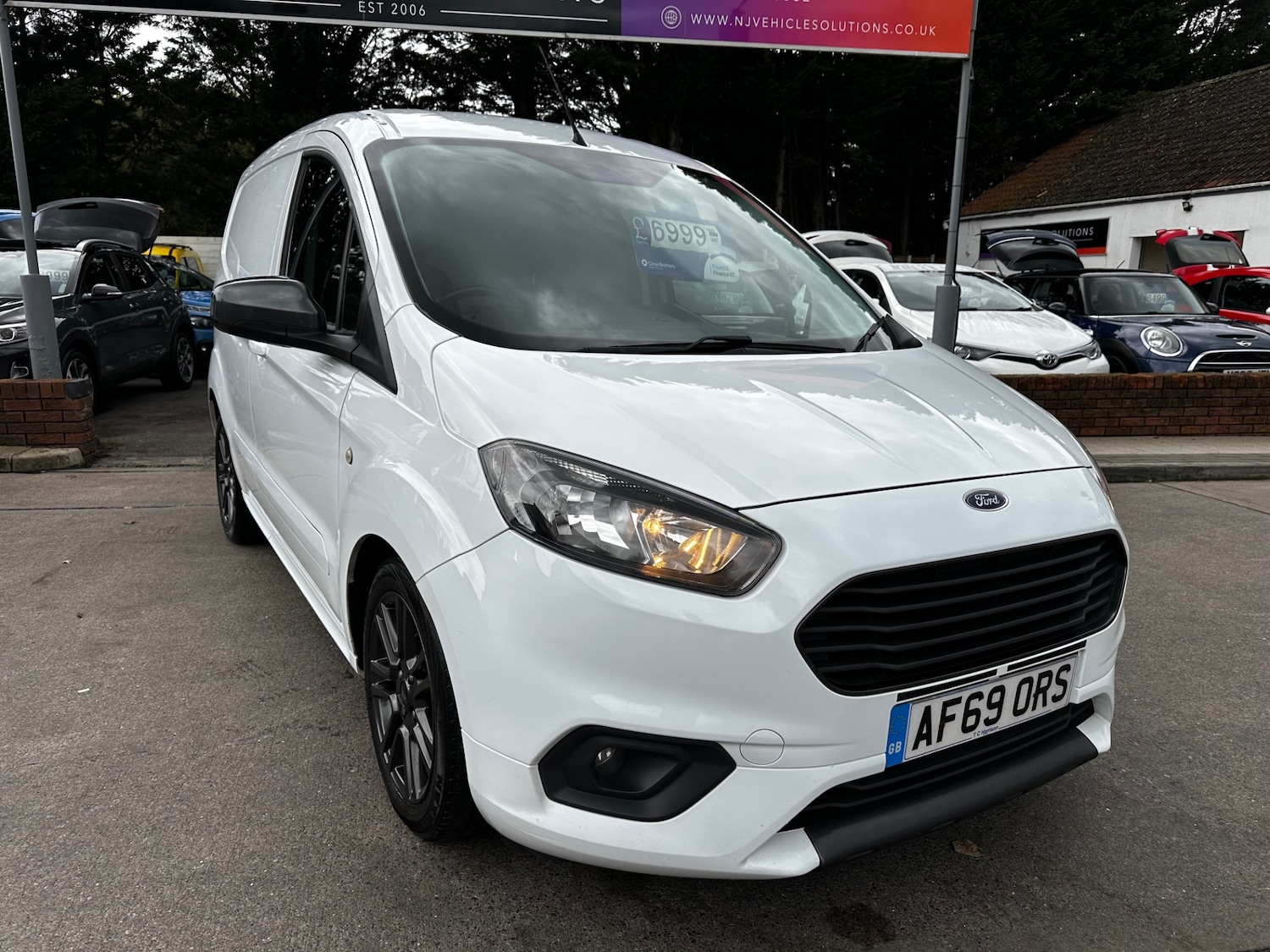Used Ford Transit Courier 2019 for sale - 76287004: Photo 2