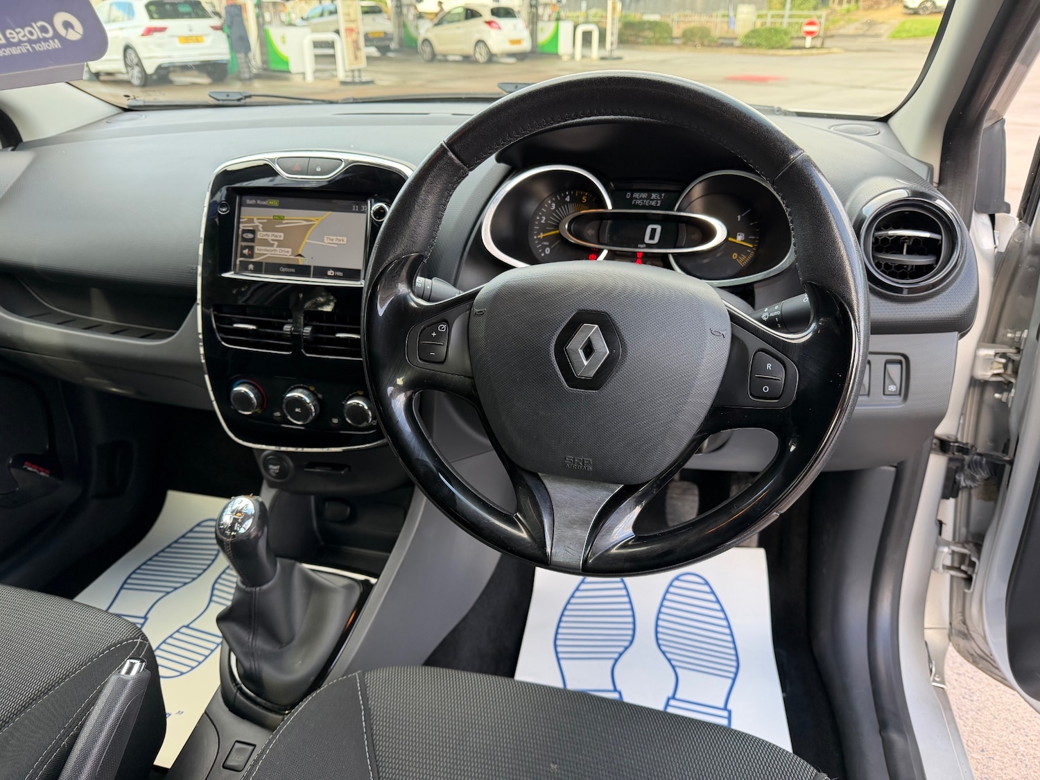 Used Renault Clio 2013 for sale - 77298637: Photo 18